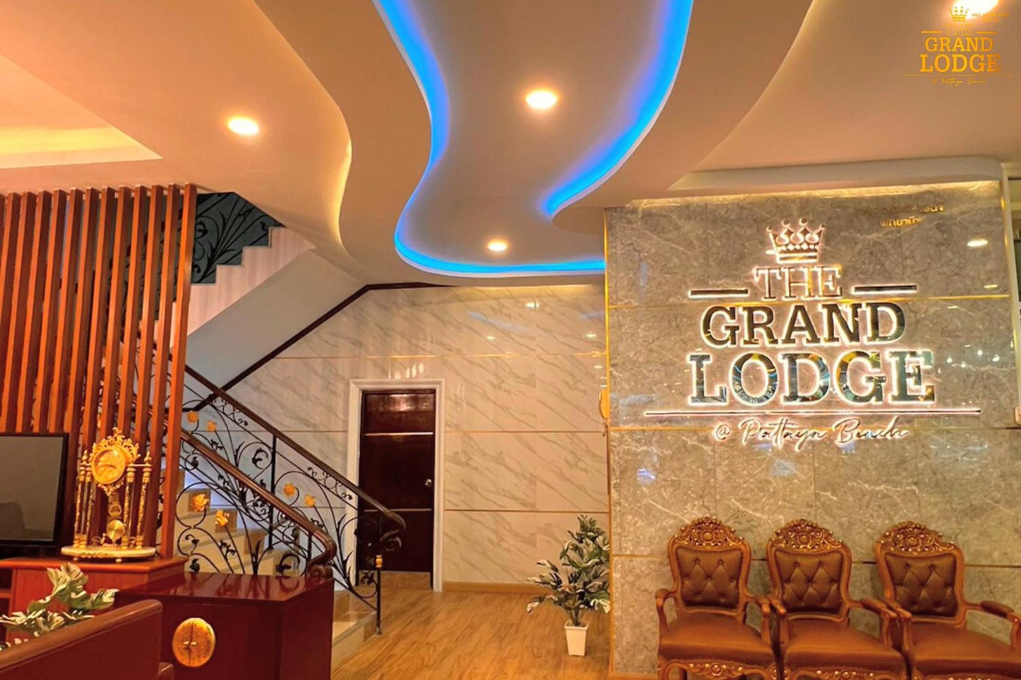 The Grand Lodge Pattaya Exterior foto